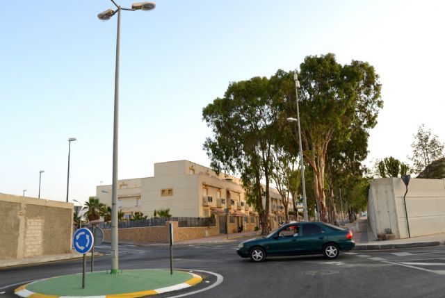 El Ayuntamiento de Águilas mejora la iluminación de varias calles del municipio - 1, Foto 1