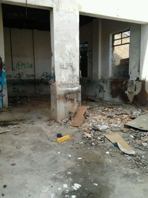 Seiscientos vecinos vienen reclamando hace más de un año la limpieza de un solar abandonado en Guadalupe - 3, Foto 3