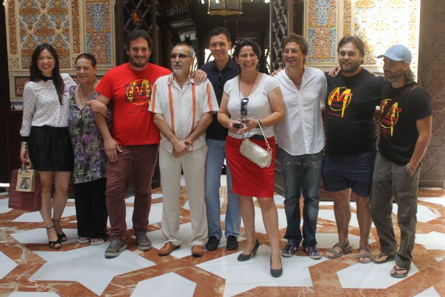 Terele Pvez, Enrique Villn, Carolo Ruiz y Luis Soravilla, involucrados hasta las cejas en el rodaje de 