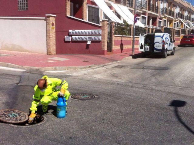 El Ayuntamiento de Alguazas activa la limpieza de imbornales y alcantarillado - 1, Foto 1