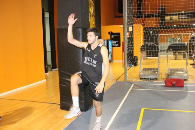 Los jugadores del UCAM Murcia CB comienzan la pretemporada con las pruebas físicas y de esfuerzo - 3, Foto 3