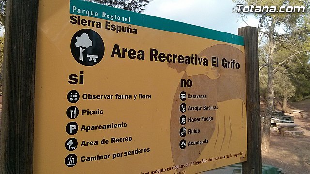 No se puede realizar ningn tipo de fuego en las barbacoas habilitadas en Sierra Espuña ni utilizar campings-gas para cocinar en el monte hasta octubre - 7