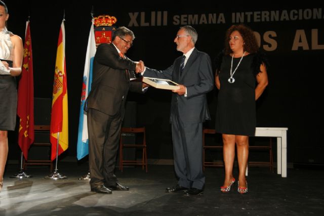 El presidente de la Asamblea Regional recibe la Crilla de Oro de la Semana Internacional de la Huerta y el Mar - 2, Foto 2