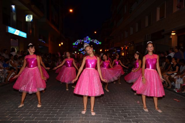 La Cabalgata Infantil del Vino saca a la calle a cientos de personas - 5, Foto 5