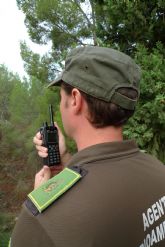 La Consejera de Agricultura integra a los agentes medioambientales en la red de comunicaciones de la Comunidad