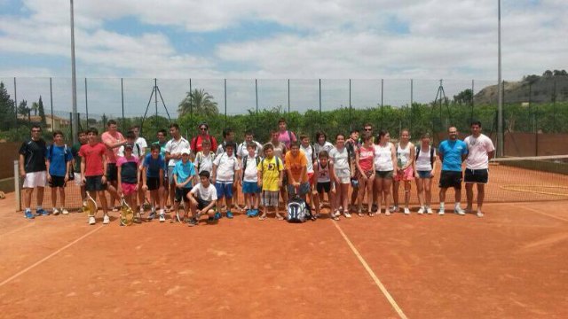 Comienza la escuela de tenis en el Club tenis Totana - 4