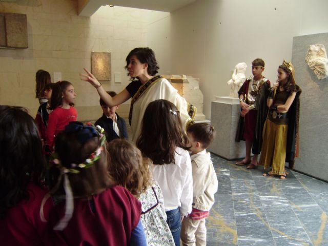 Los pequeños se unen al bando de Aníbal o Escipión en el Teatro Romano - 1, Foto 1
