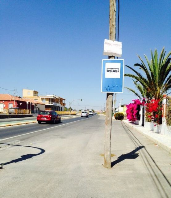 SPCT reclama mayor seguridad para las paradas de autobús del municipio - 3, Foto 3