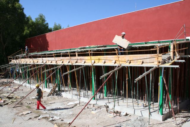 Los nuevos vestuarios del IES Vega del Argos estarán finalizados en el mes de noviembre - 3, Foto 3