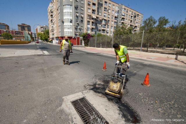 Comienza la reparación de un centenar de desperfectos en las calzadas municipales - 1, Foto 1