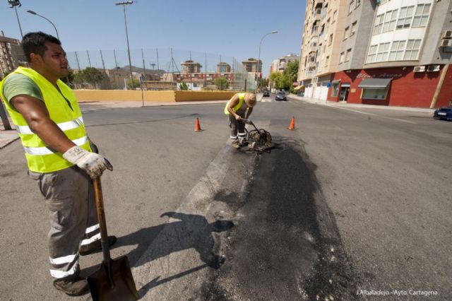 Comienza la reparación de un centenar de desperfectos en las calzadas municipales - 5, Foto 5