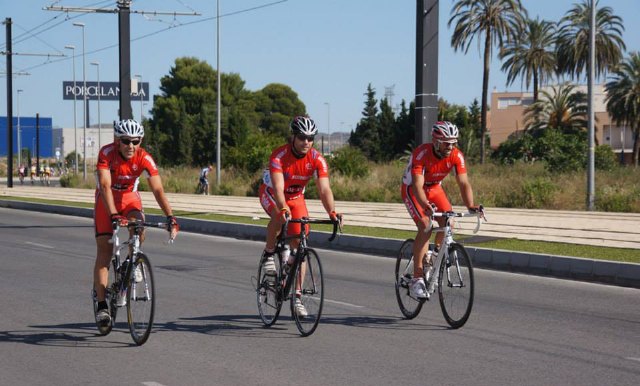 Tres ciclistas del CC Santa Eulalia Security-Bike Planet disputarán los Campeonatos de España de Ciclismo en Ruta