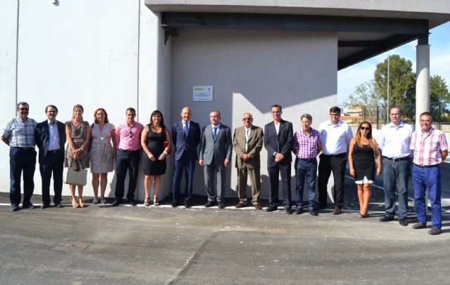 Inaugurado el nuevo parking público y nave polivalente de la calle Juan Pablo II - 2, Foto 2