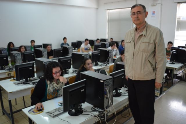 Los estudiantes de Arquitectura en Ingeniería de la Edificación de la UPCT comienzan este curso a recibir docencia en inglés - 1, Foto 1