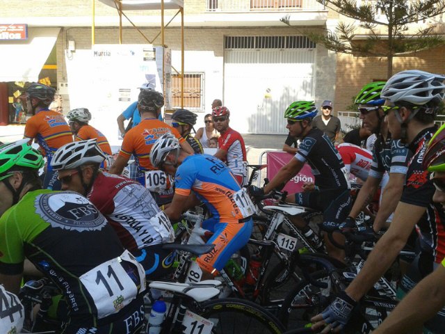 Los ciclistas del CC Santa Eulalia, muy combativos en los Campeonatos de España Master de Ciclismo en Ruta, Foto 3