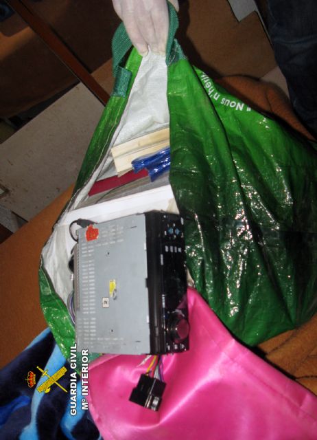 La Guardia Civil detiene al presunto autor de múltiples robos con fuerza en viviendas y vehículos - 4, Foto 4