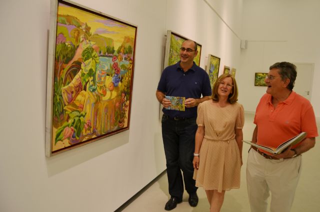 La reputada artista Consuelo Mencheta llena de luz y color el Auditorio de Águilas - 1, Foto 1