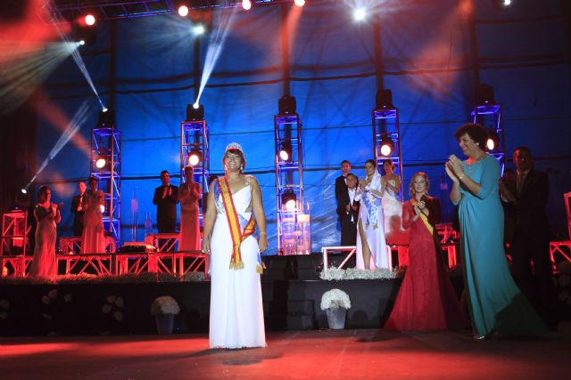 Cintia Martínez fue coronada Reina de las Fiestas 2014 de Puerto Lumbreras - 1, Foto 1