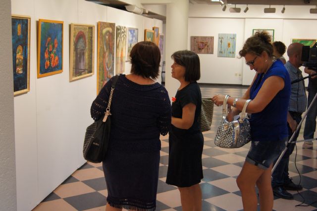 Autoridades municipales asisten a la inauguración de la muestra de pintura La Libertad del Color - 5, Foto 5