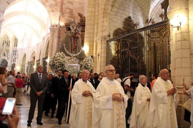 “María es la fuente santa que nos lleva a Cristo”, Mons. Lorca en la solemnidad de la Virgen de la Fuensanta - 1, Foto 1