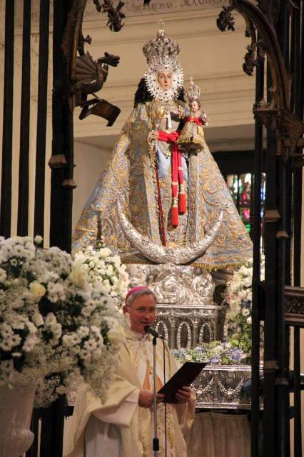 “María es la fuente santa que nos lleva a Cristo”, Mons. Lorca en la solemnidad de la Virgen de la Fuensanta - 3, Foto 3