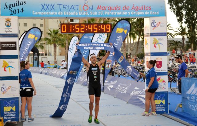 El Campeonato de España de Triatlón 'Marqués de Águilas' reunió en el municipio a los mejores triatletas del panorama nacional - 3, Foto 3