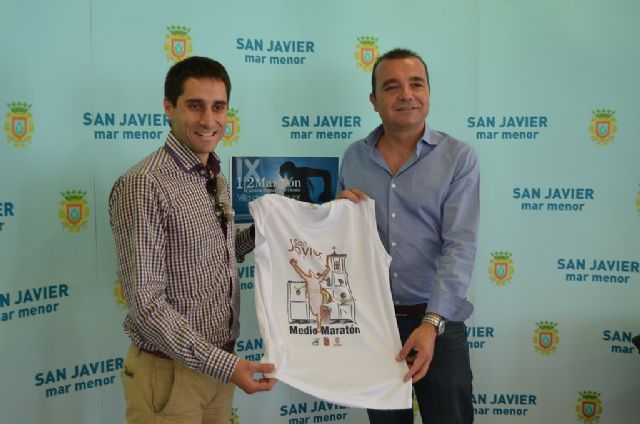 San Javier acoge la gran fiesta del Atletismo con la Media Maratón y las Carreras Populares de Otoño de 10 y 5km, el domingo 28 de septiembre - 1, Foto 1