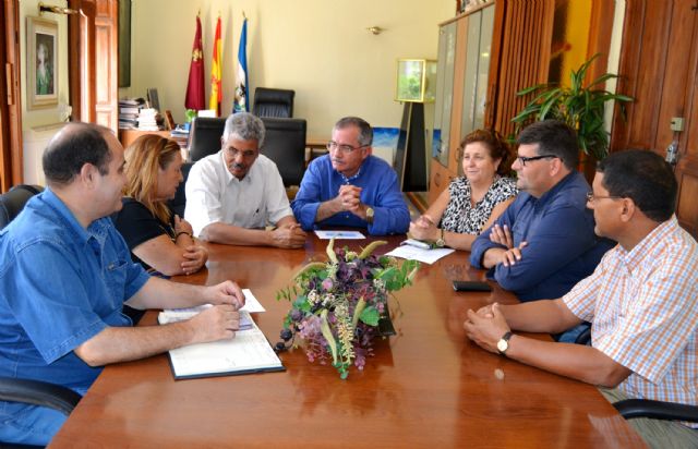 El alcalde de Águilas recibe al ministro saharaui de Salud Pública - 1, Foto 1