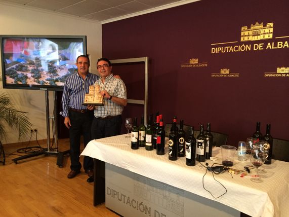 El Consejo da a conocer los vinos DOP Jumilla en la Feria de Albacete - 2, Foto 2