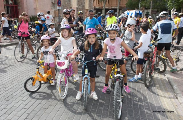 Cientos de cartageneros se sumaron a la celebración del Día sin Coches - 3, Foto 3