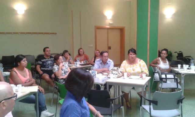Las asociaciones de inmigrantes dan un paso adelante con el proyecto Creando Redes - 1, Foto 1