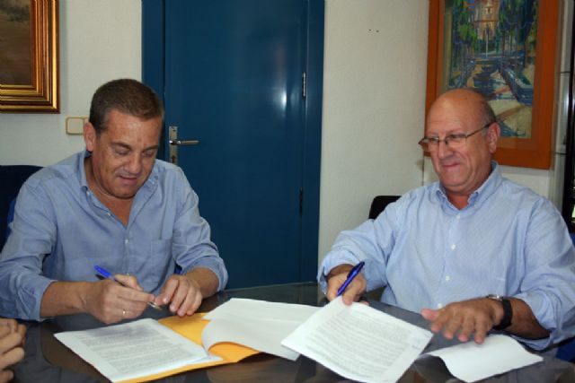 Convenio de colaboración entre el Ayuntamiento de Alcantarilla la Asociación de Empresarios del Parque Empresarial Oeste - 2, Foto 2