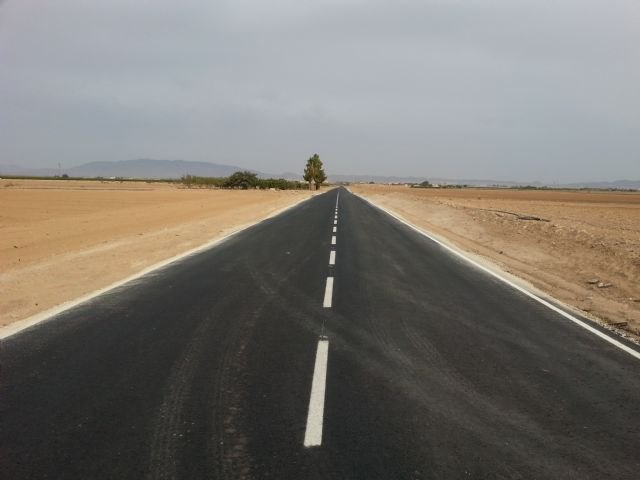 La Consejería de Fomento finaliza las obras de mejora de la carretera RM-E9 que une Balsapintada y Lobosillo - 1, Foto 1