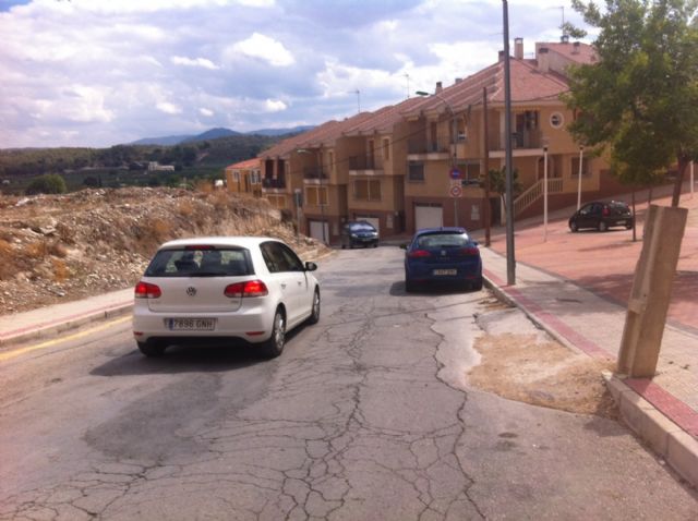 Presentan una moción para que se amplíe la calle cuesta de los molinos, ante el problema que representa para el tráfico - 2, Foto 2