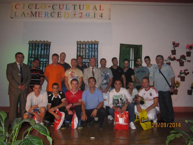Más de 300 personas privadas de libertad participan en las actividades deportivas con motivo de la Merced 2014 en el Centro Penitenciaro de Murcia I, Foto 3