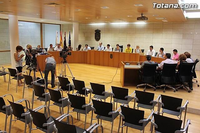 El Pleno abordará la ordenanza reguladora de las prestaciones de apoyo a la infancia en situación o riesgo de pobreza o exclusión social, Foto 1