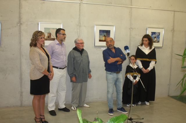 Comienzan los actos de la Romería de San Miguel con una exposición fotográfica de molinos - 3, Foto 3