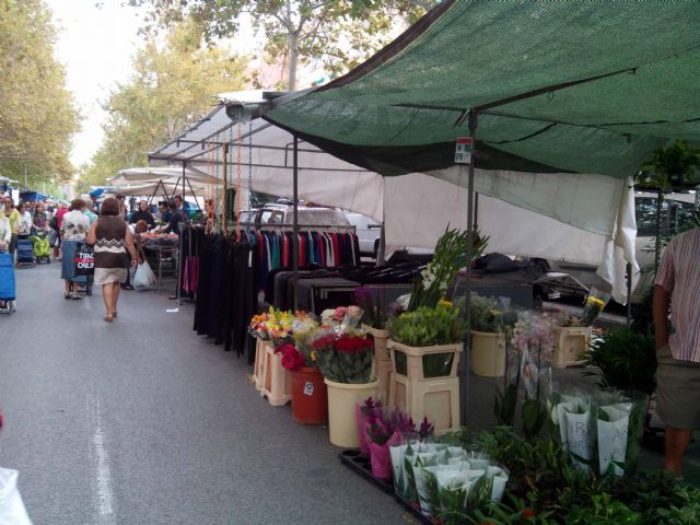 UPyD Murcia exige mayor control para perseguir la venta de mercancía robada en los mercados semanales del municipio - 1, Foto 1