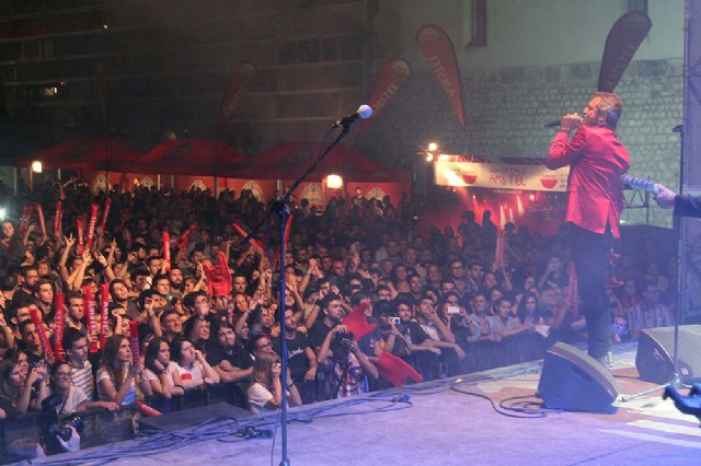 Miles de cartageneros disfrutan del Conciertazo Amstel Carthagineses y Romanos - 5