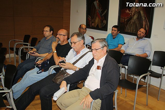La Agrupación Local de Ciudadanos C´s Totana intervino antes del Pleno ordinario de septiembre, Foto 3