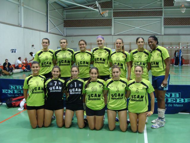 UCAM Voley Murcia se lleva la victoria en el I Memorial de Voleibol Beatriz Rodríguez Llopis - 1, Foto 1