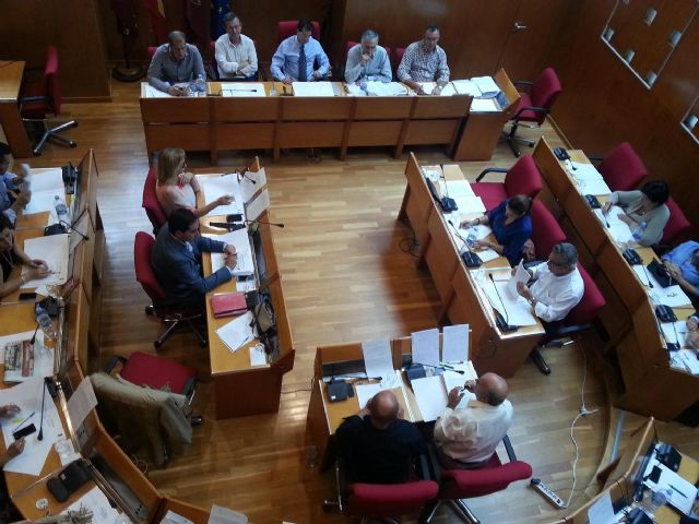 La Ley de Expropiación Forzosa provoca el acuerdo entre los vecinos del edificio Viña II de Lorca sin necesidad de concluir el proceso - 1, Foto 1