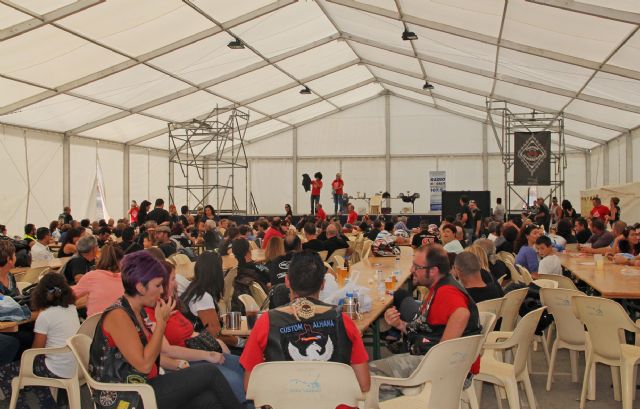 Más de 500 personas participan en el VI Encuentro Motero Custom Lumbreras - 2, Foto 2