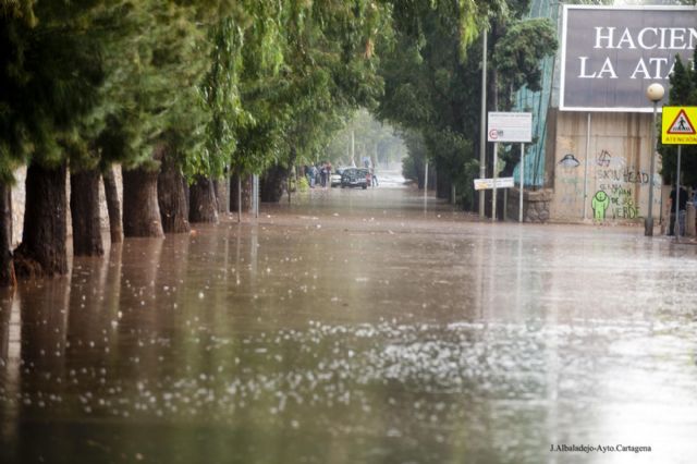 Casi toda la lluvia del año en apenas dos horas - 2, Foto 2