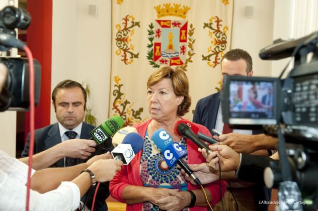 Pantallas en la paradas y aplicaciones para móviles informarán de la llegada de los autobuses urbanos - 1, Foto 1
