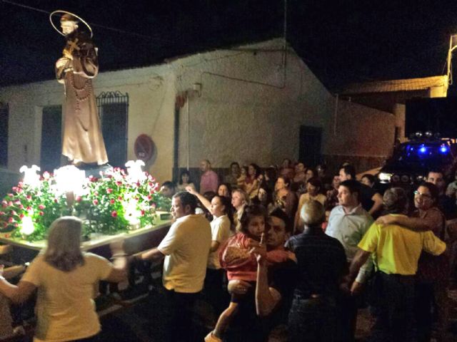 La romería marca el ecuador de las fiestas de la pedanía torreña de La Media Legua - 2, Foto 2