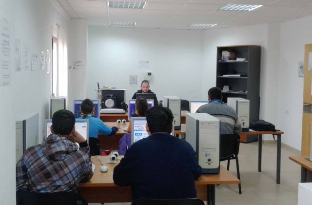 Juventud pone en marcha varios seminarios gratuitos de formación y motivación emprendedora - 2, Foto 2