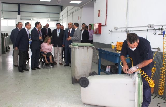 Garre reafirma el compromiso del Gobierno regional con la integración laboral estable de las personas con discapacidad - 1, Foto 1