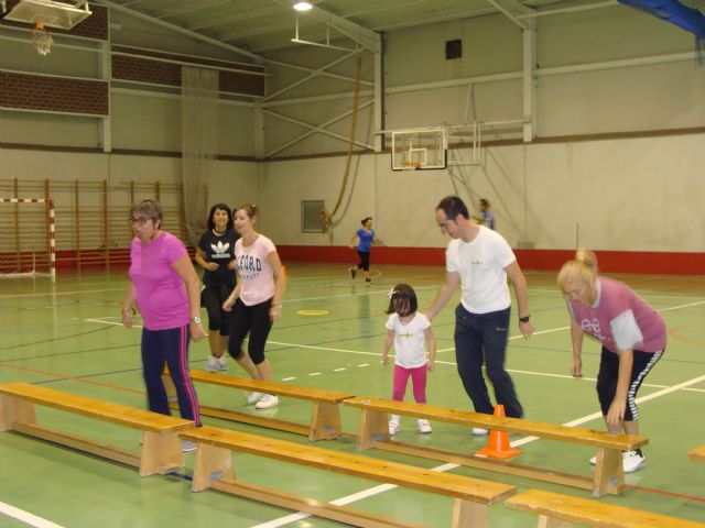 Los Jueves Saludables ofrecen una divertida sesión de circuitos deportivos - 2, Foto 2