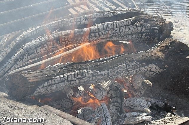 Las barbacoas ubicadas en La Santa y en zonas recreativas de Sierra de Espuña ya pueden ser utilizadas para hacer fuego, Foto 1